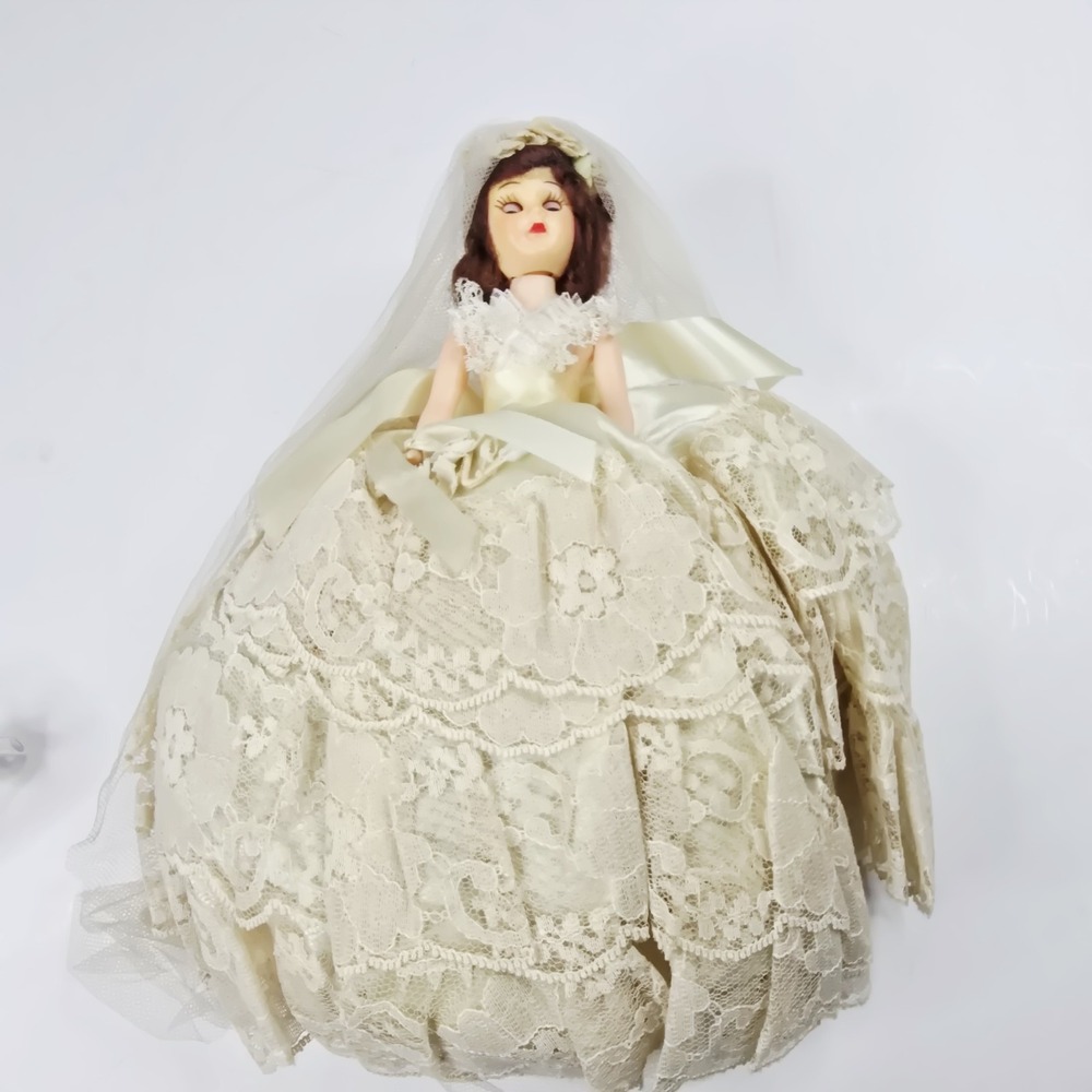 Vintage Victorian Boudoir "Bride" Doll Painted eyes Vinyl Bride Dress‎ 10" Tall